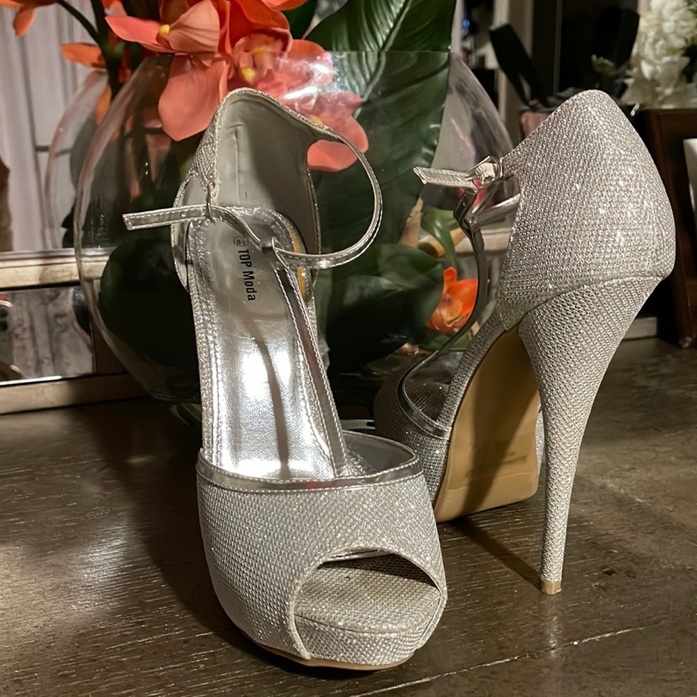 6 inch silver sparkle heels